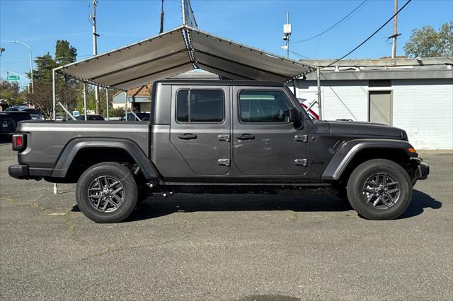 2026 Jeep Gladiator GLADIATOR SPORT S 4X4