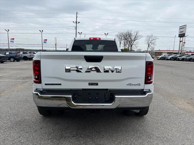 2026 Ram 3500 Big Horn Crew Cab 4x4 8' Box