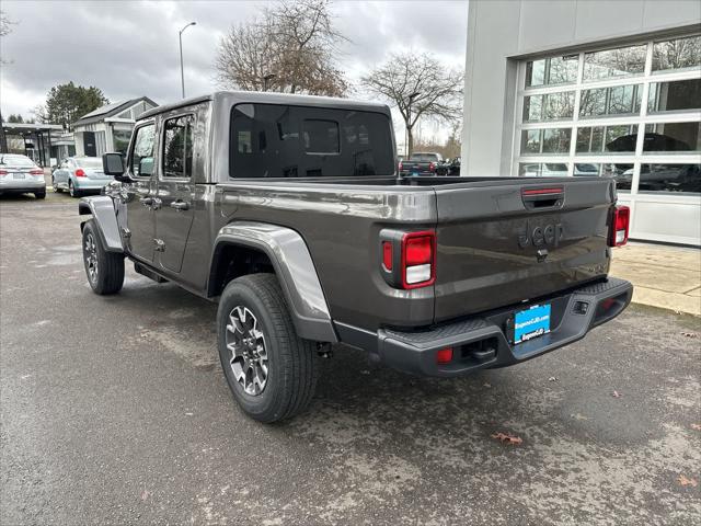 2026 Jeep Gladiator GLADIATOR SAHARA 4X4