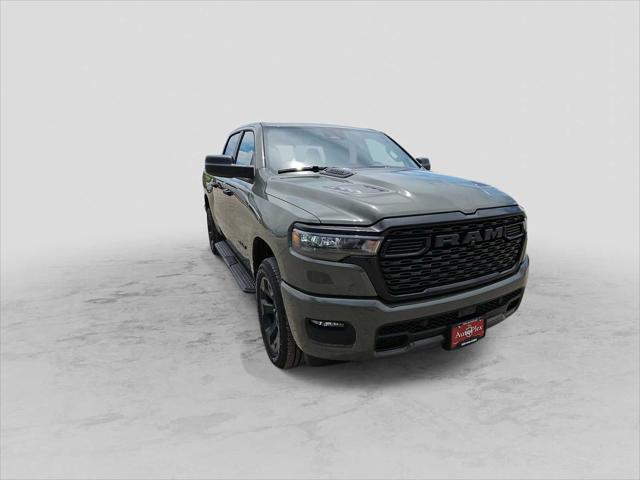 2026 RAM Ram 1500 RAM 1500 EXPRESS CREW CAB 4X4 57 BOX