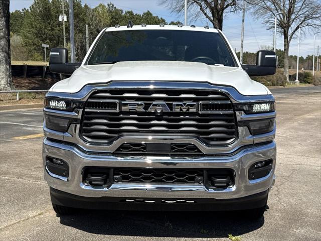 2026 RAM Ram 3500 RAM 3500 TRADESMAN CREW CAB 4X4 8 BOX