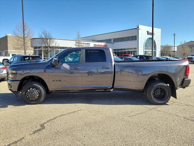 2026 RAM Ram 3500 RAM 3500 LARAMIE CREW CAB 4X4 8 BOX