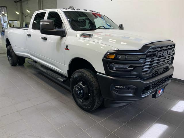 2026 RAM Ram 3500 RAM 3500 TRADESMAN CREW CAB 4X4 8 BOX 2026 RAM Ram 3500 RAM 3500 TRADESMAN CREW CAB 4X4 8 BOX