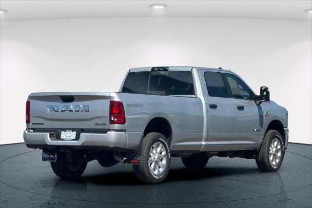 2026 RAM 3500 RAM 3500 BIG HORN CREW CAB 4X4 8 BOX