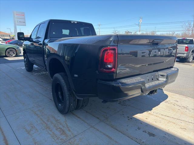2026 RAM Ram 3500 RAM 3500 BIG HORN CREW CAB 4X4 8 BOX