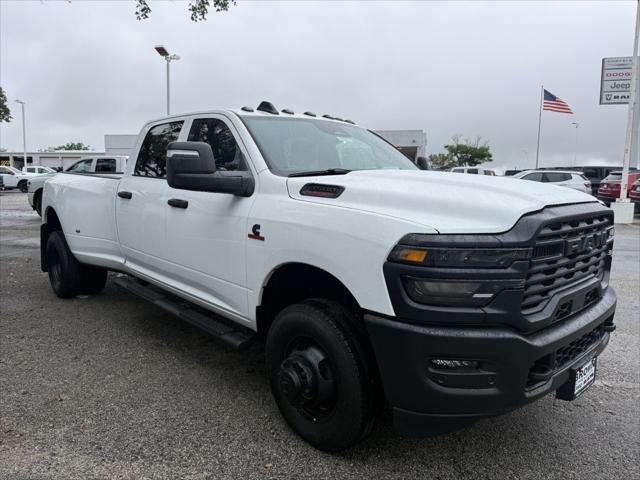 2026 RAM Ram 3500 RAM 3500 TRADESMAN CREW CAB 4X4 8 BOX 2026 RAM Ram 3500 RAM 3500 TRADESMAN CREW CAB 4X4 8 BOX