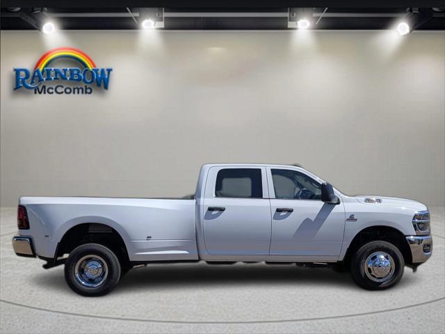 2026 RAM Ram 3500 RAM 3500 TRADESMAN CREW CAB 4X4 8 BOX