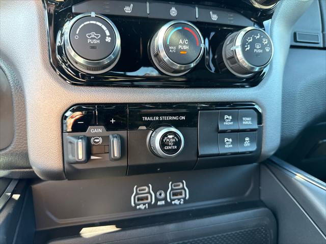 2026 Ram 1500 Big Horn Crew Cab 4x4 5'7" Box