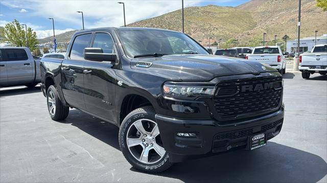2026 RAM Ram 1500 RAM 1500 EXPRESS CREW CAB 4X4 57 BOX