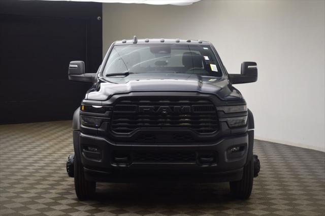 2026 RAM 5500 Chassis RAM 5500 TRADESMAN CHASSIS CREW CAB 4X4 60 CA