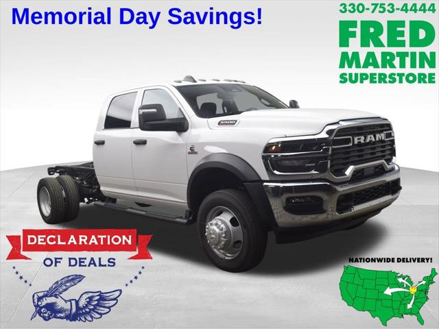 2026 RAM Ram 5500 Chassis Cab RAM 5500 TRADESMAN CHASSIS CREW CAB 4X4 60 CA