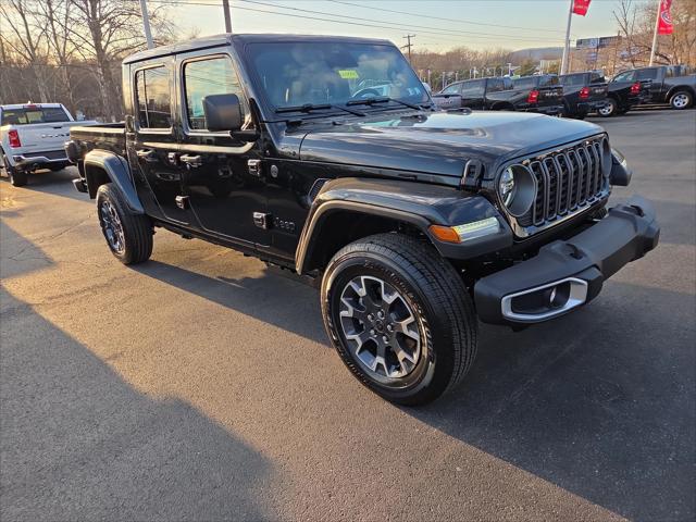 2026 Jeep Gladiator GLADIATOR SAHARA 4X4 2026 Jeep Gladiator GLADIATOR SAHARA 4X4