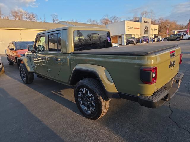 2026 Jeep Gladiator GLADIATOR SAHARA 4X4 2026 Jeep Gladiator GLADIATOR SAHARA 4X4