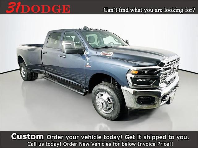 2026 RAM Ram 3500 RAM 3500 TRADESMAN CREW CAB 4X4 8 BOX
