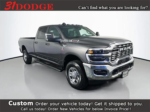 2026 RAM Ram 3500 RAM 3500 TRADESMAN CREW CAB 4X4 8 BOX