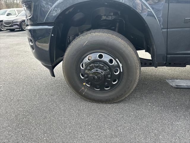 2026 Ram 3500 Limited Mega Cab 4x4 6'4" Box
