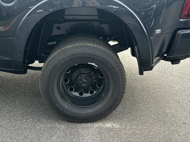 2026 Ram 3500 Limited Mega Cab 4x4 6'4" Box