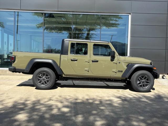 2026 Jeep Gladiator GLADIATOR SPORT 4X4