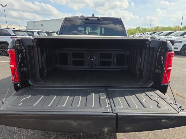 2026 Ram 1500 Tungsten Crew Cab 4x4 5'7" Box