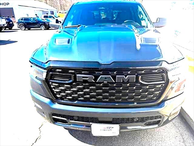 2026 RAM Ram 1500 RAM 1500 EXPRESS CREW CAB 4X4 57 BOX 2026 RAM Ram 1500 RAM 1500 EXPRESS CREW CAB 4X4 57 BOX