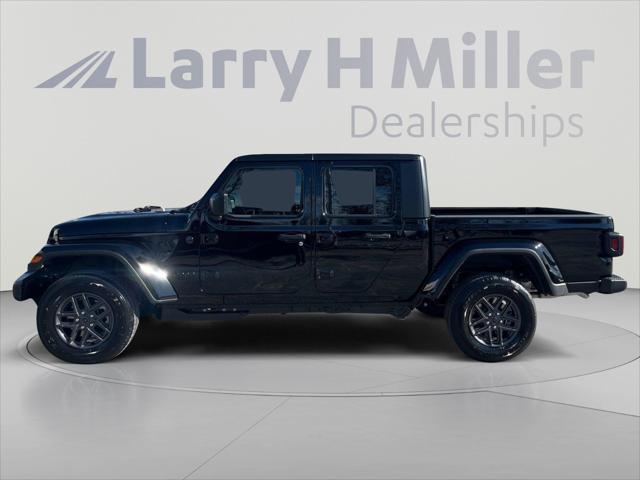 2026 Jeep Gladiator GLADIATOR SPORT S 4X4 2026 Jeep Gladiator GLADIATOR SPORT S 4X4