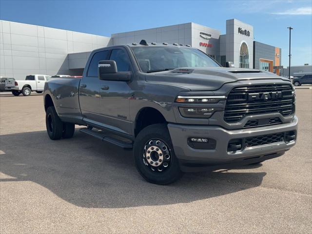 2026 RAM Ram 3500 RAM 3500 LARAMIE CREW CAB 4X4 8 BOX