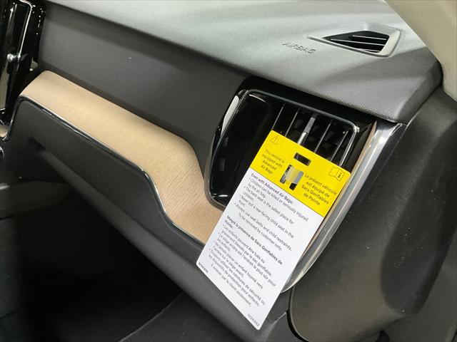 2026 Volvo XC60 B5 Core