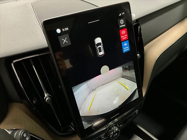 2026 Volvo XC60 B5 Core