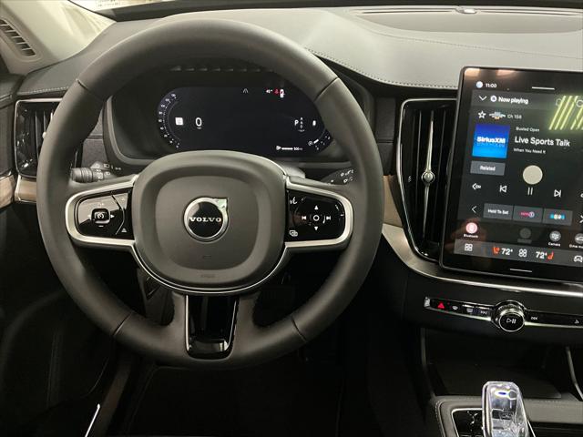 2026 Volvo XC90 Core, B6 AWD Gas (mild hybrid), Gasoline, Bright, 7 Seats