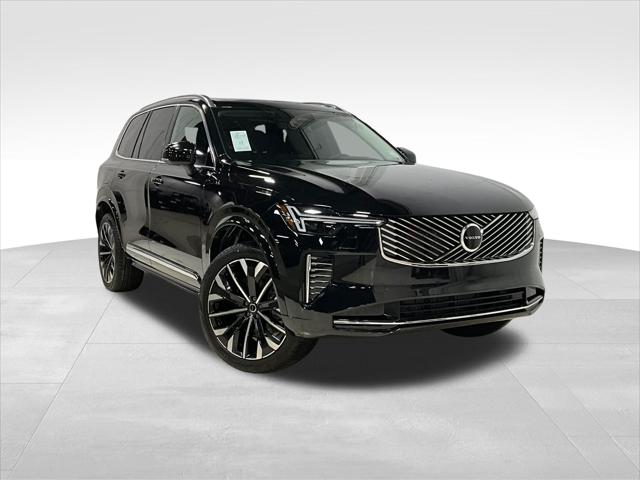 2026 Volvo XC90 Core, B6 AWD Gas (mild hybrid), Gasoline, Bright, 7 Seats for sale in Des Moines, IA