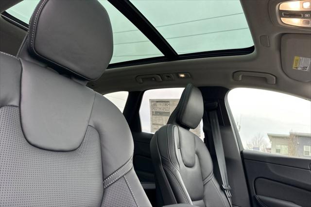 2026 Volvo XC60 B5 Ultra