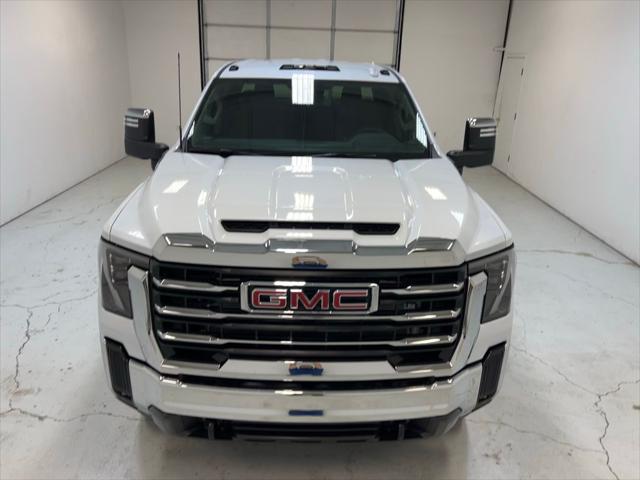 2026 GMC Sierra 2500HD Crew Cab, Standard Bed, SLT, 4WD