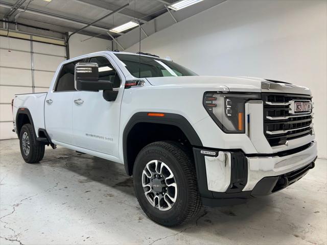 2026 GMC Sierra 2500HD Crew Cab, Standard Bed, SLT, 4WD