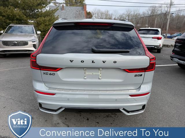 2026 Volvo XC60 B5 Ultra Black Edition