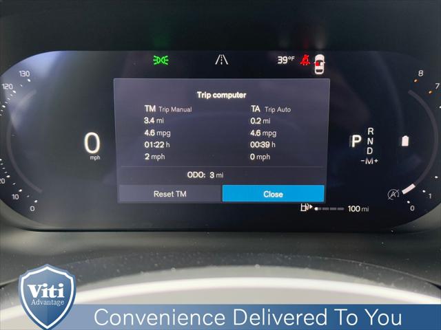 2026 Volvo XC60 B5 Ultra Black Edition