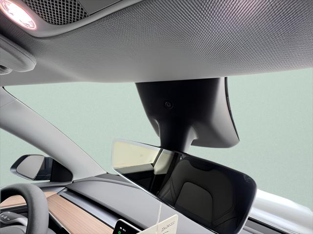2025 Tesla Model Y Long Range Dual Motor All-Wheel Drive