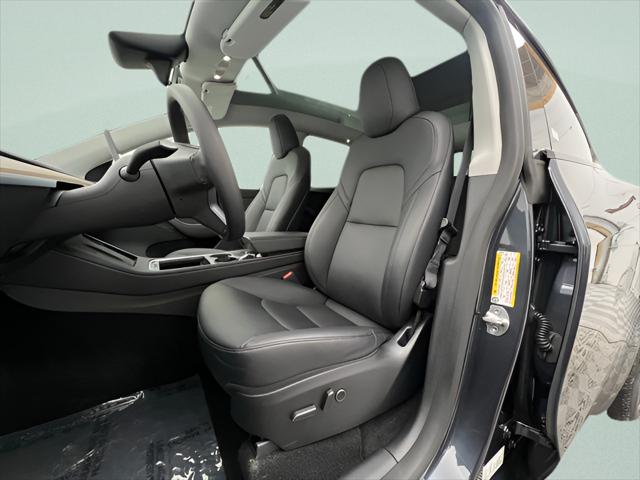 2025 Tesla Model Y Long Range Dual Motor All-Wheel Drive