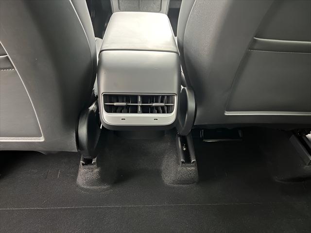 2025 Tesla Model Y Long Range Dual Motor All-Wheel Drive