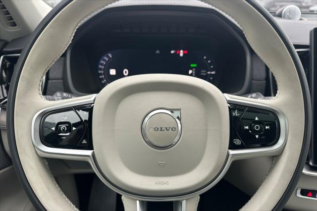 2026 Volvo XC90 Plug-In Hybrid Ultra Dark Theme, T8 AWD, Electric/Gasoline, 7 Seats