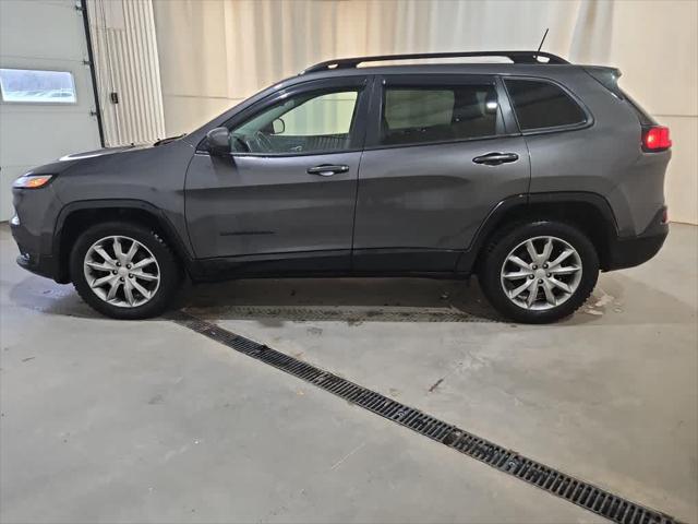 2018 Jeep Cherokee Latitude Tech Connect 4x4
