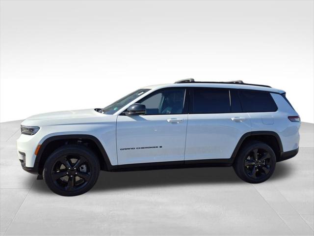 2023 Jeep Grand Cherokee L Altitude 4x2