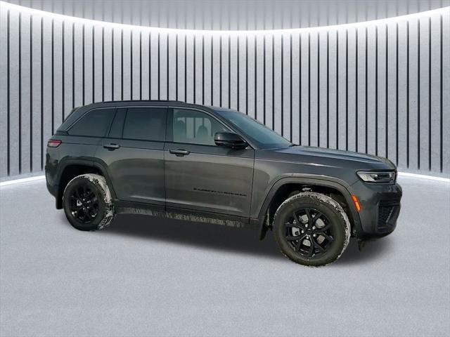 2026 Jeep Grand Cherokee GRAND CHEROKEE LAREDO ALTITUDE 4X4