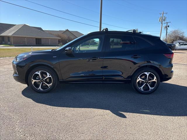 2023 Ford Escape ST-Line Elite