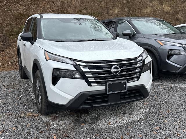 2025 Nissan Rogue S FWD