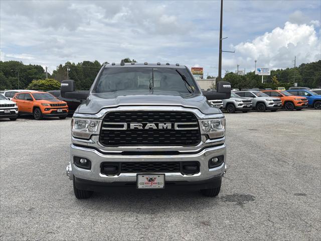 2024 Ram 3500 Big Horn Crew Cab 4x4 8' Box