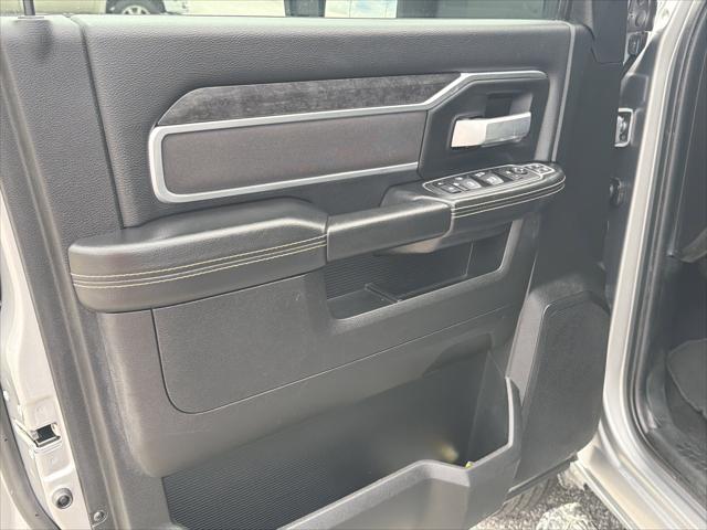 2024 Ram 3500 Big Horn Crew Cab 4x4 8' Box