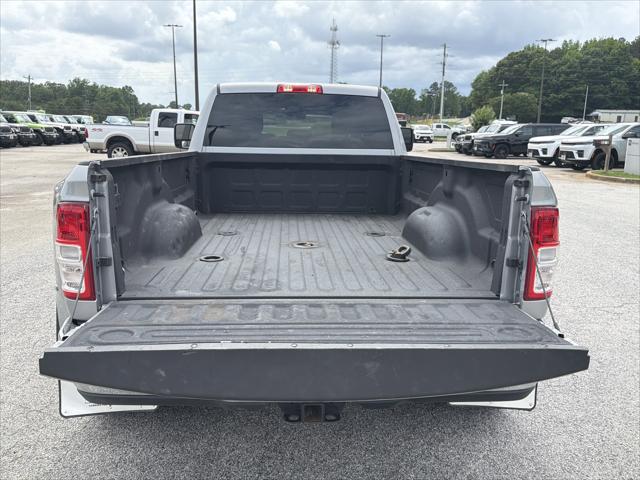 2024 Ram 3500 Big Horn Crew Cab 4x4 8' Box