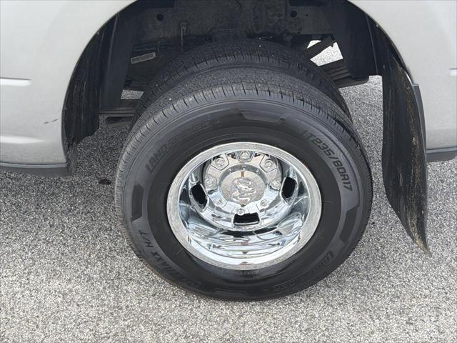 2024 Ram 3500 Big Horn Crew Cab 4x4 8' Box