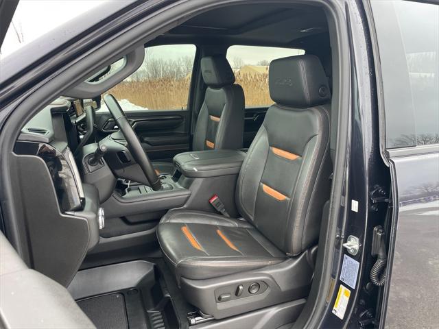 2025 GMC Sierra 2500HD 4WD Crew Cab Standard Bed AT4