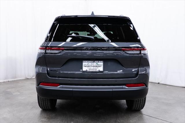 2026 Jeep Grand Cherokee Altitude 4x4